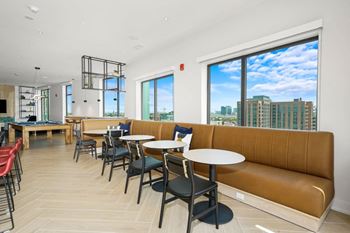 Sky lounge
